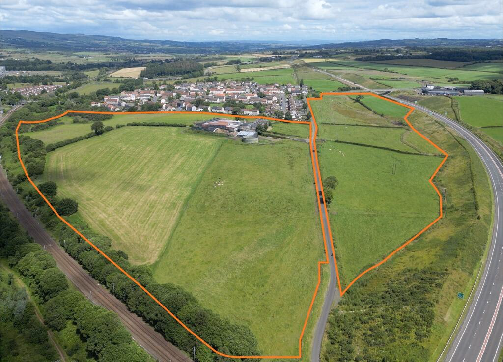 Land for sale - Image 1