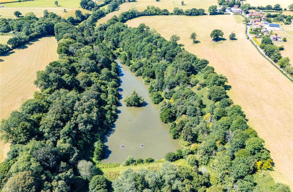 Land for sale - Image 3