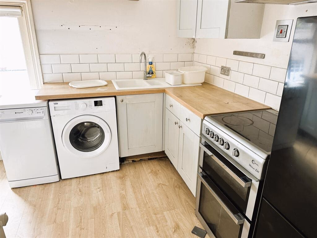 Plot for sale - Image 5