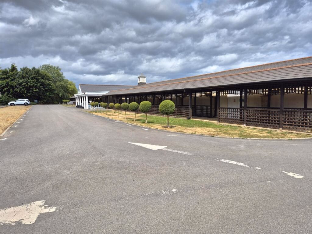 Plot for sale - Image 5