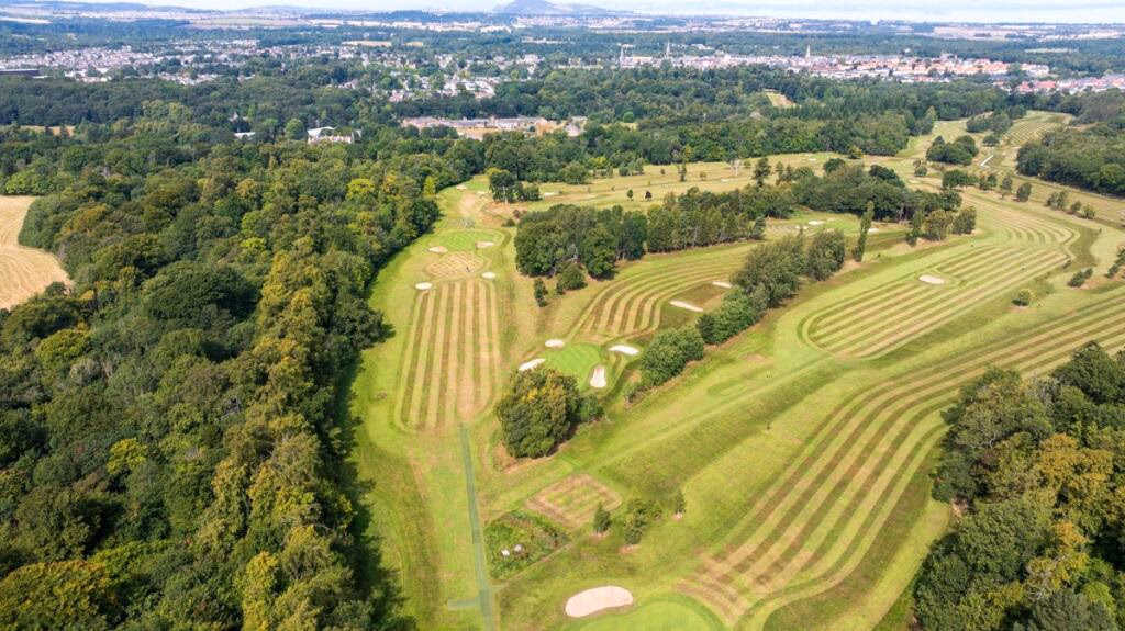 Land for sale - Image 4