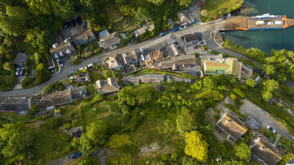 Plot for sale - Image 2