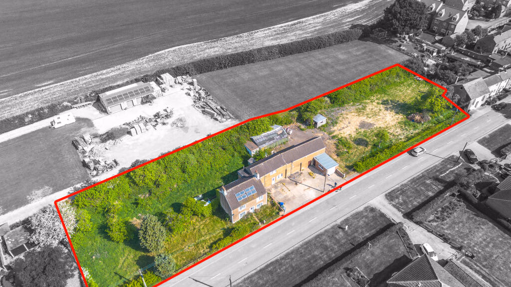 Land for sale - Image 2