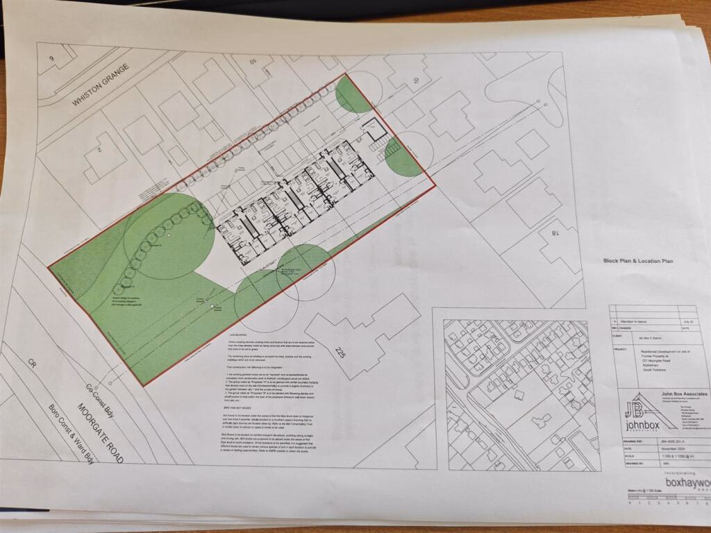 Land for sale - Image 1