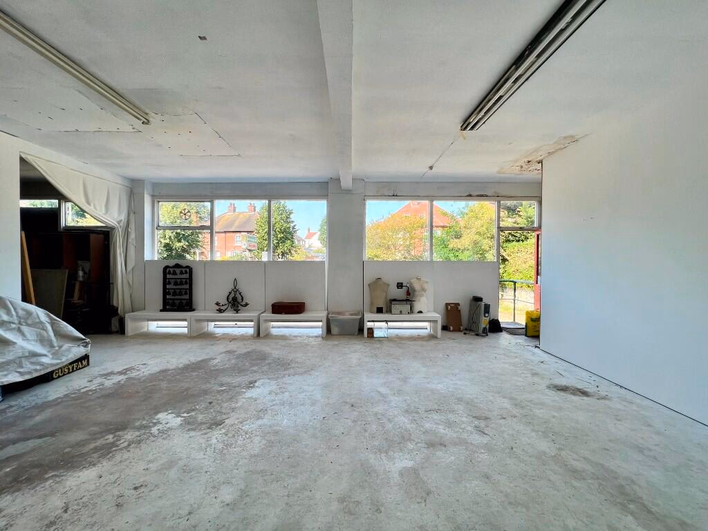 Land for sale - Image 5