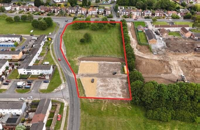 Land for sale - Image 4