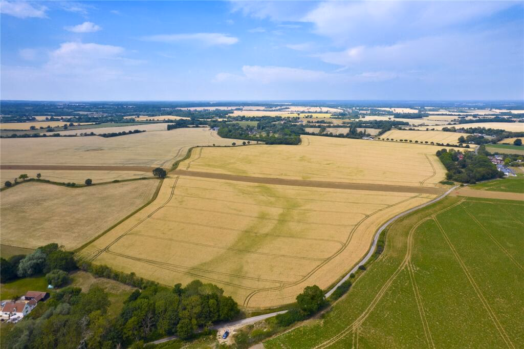 Land for sale - Image 2