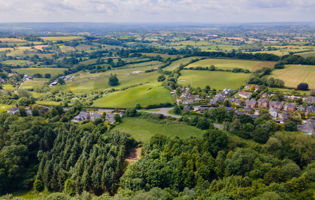 Plot for sale - Image 2