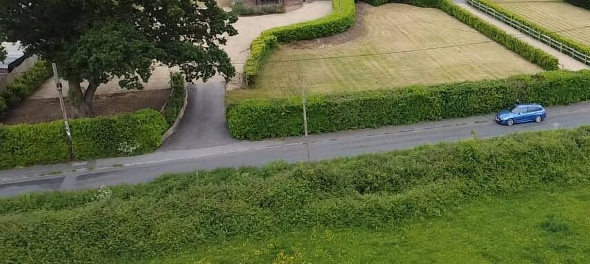 Land for sale - Image 2