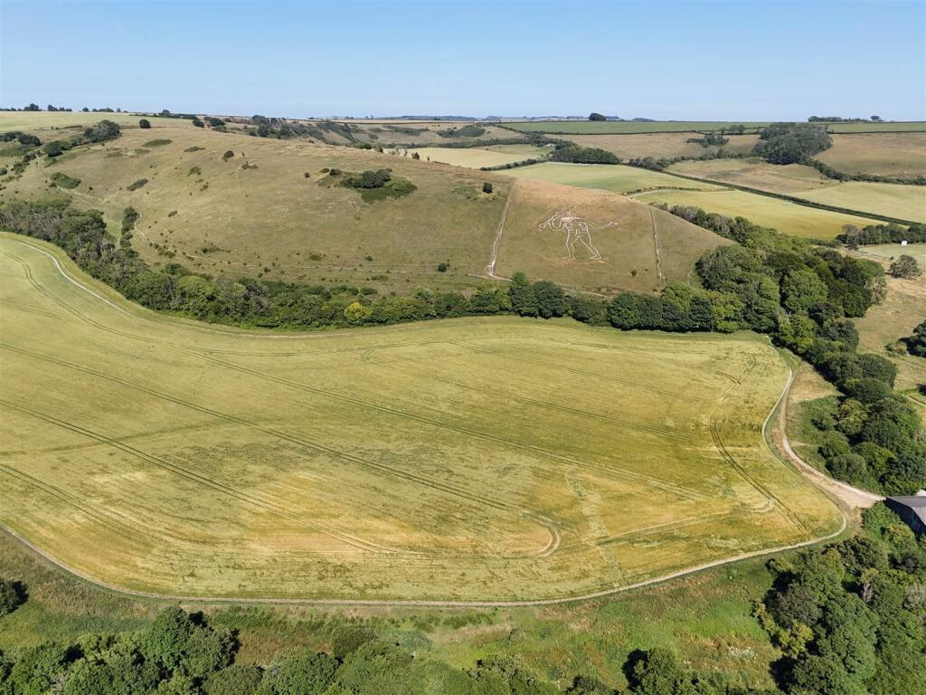 Land for sale - Image 2