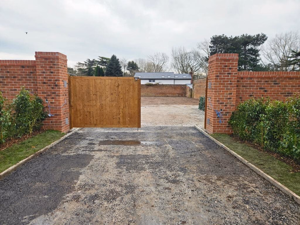 Land for sale - Image 3