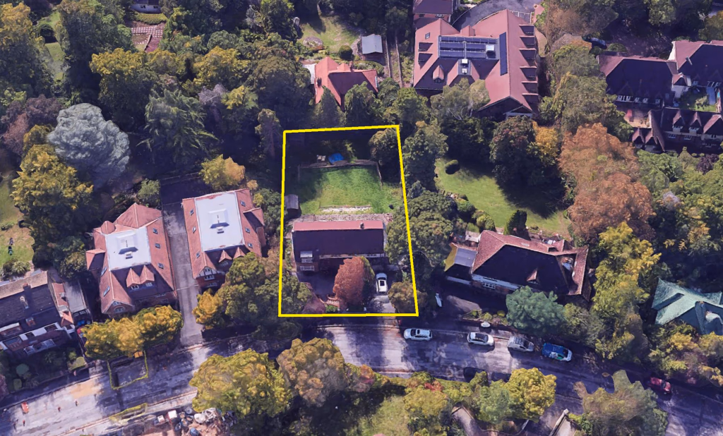 Plot for sale - Image 1