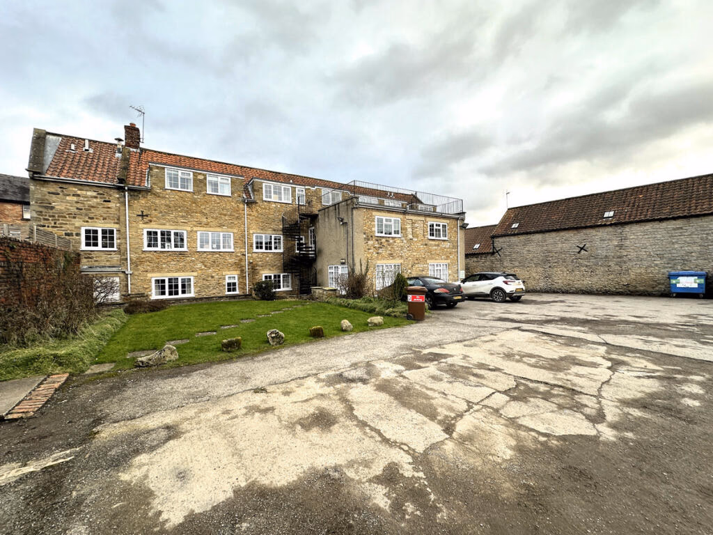 Land for sale - Image 3