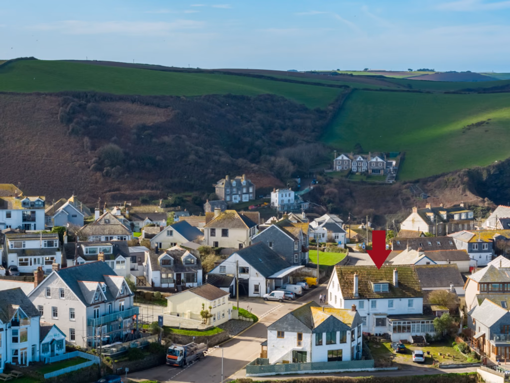 Land for sale - Image 2