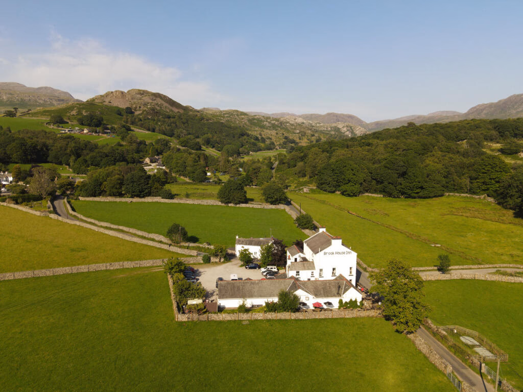 Land for sale - Image 1