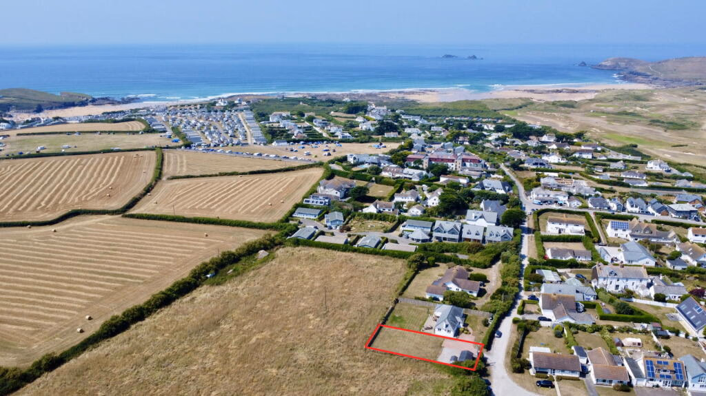 Plot for sale - Image 1