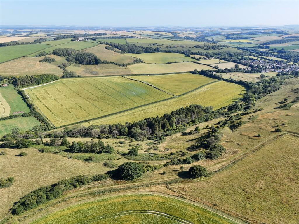 Land for sale - Image 3