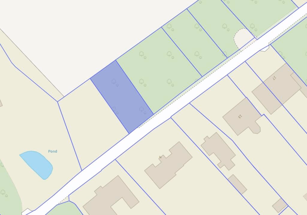 Plot for sale - Image 2