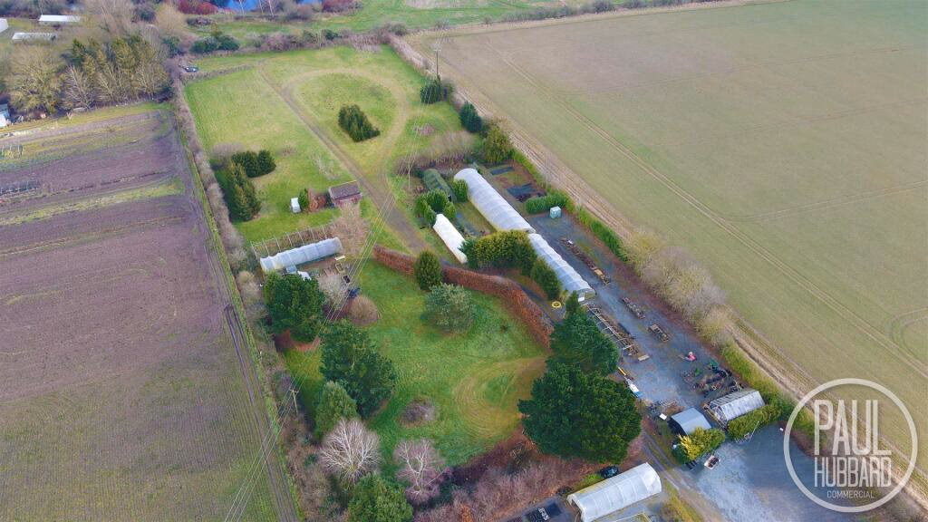 Land for sale - Image 1