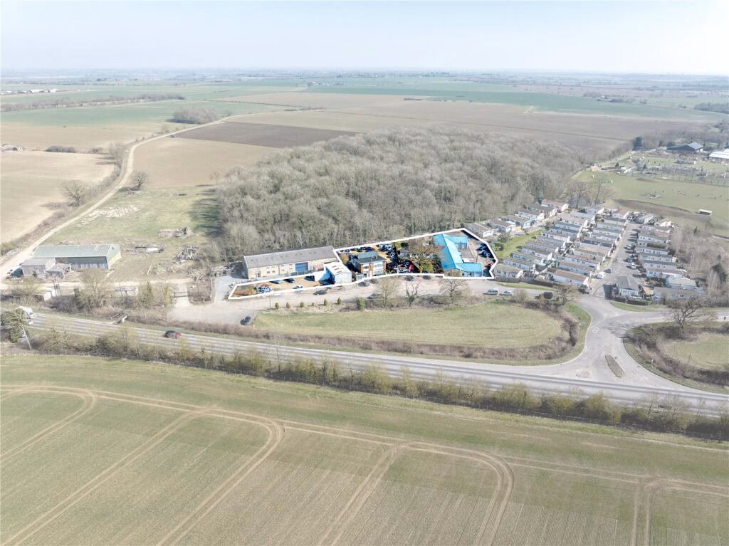 Land for sale - Image 1