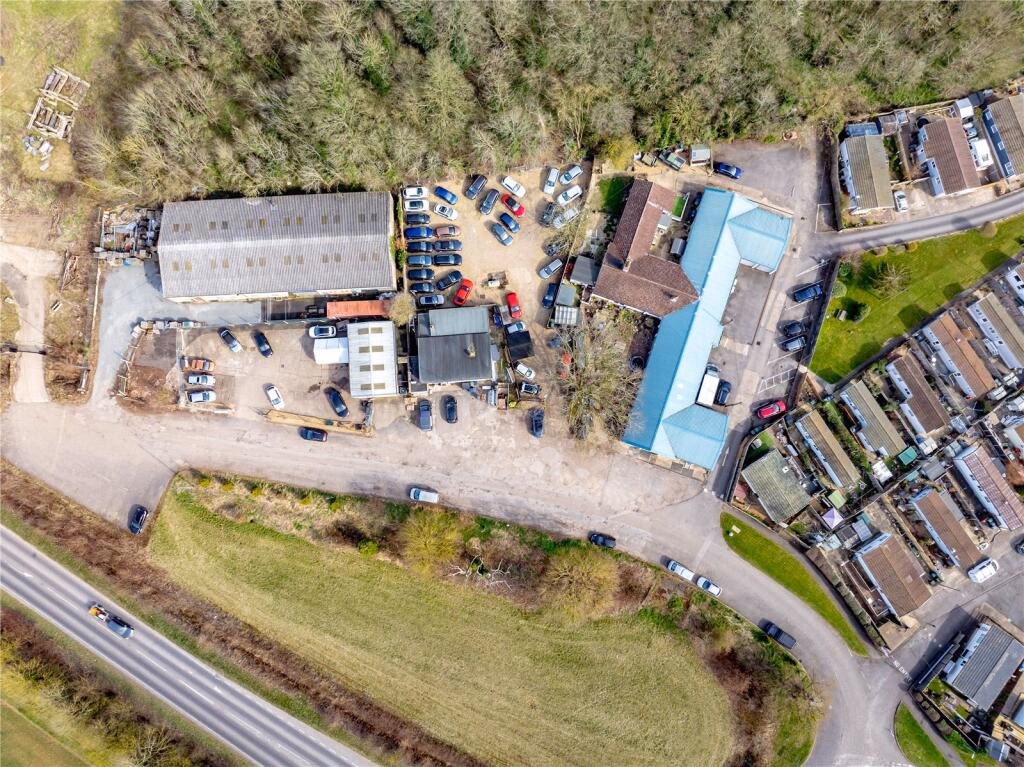 Land for sale - Image 2