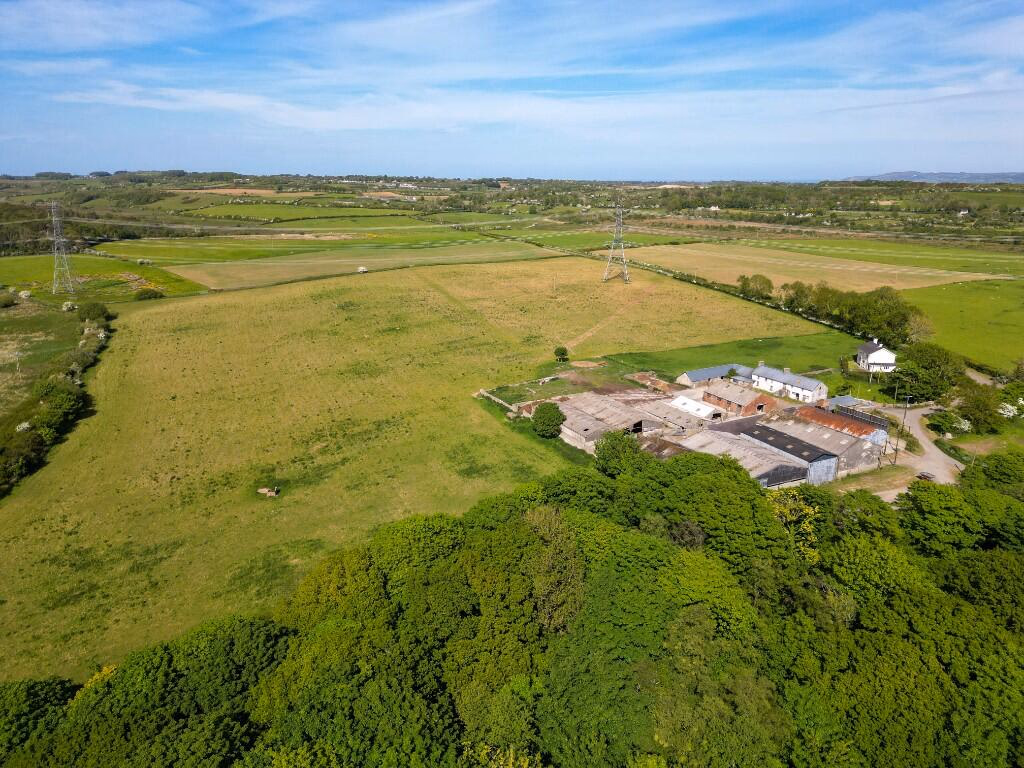 Land for sale - Image 2
