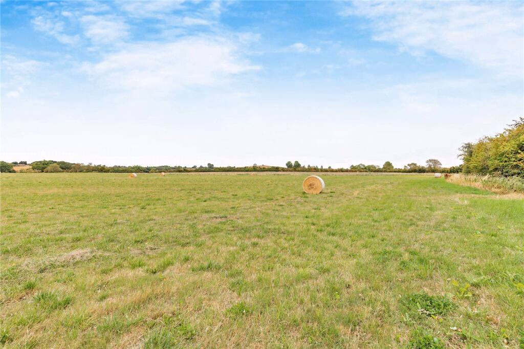 Land for sale - Image 3