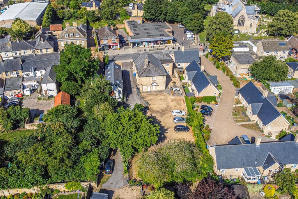 Land for sale - Image 2