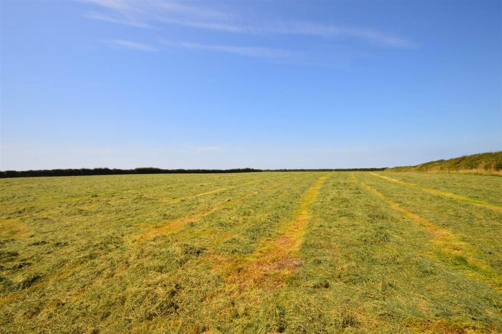 Land for sale - Image 5