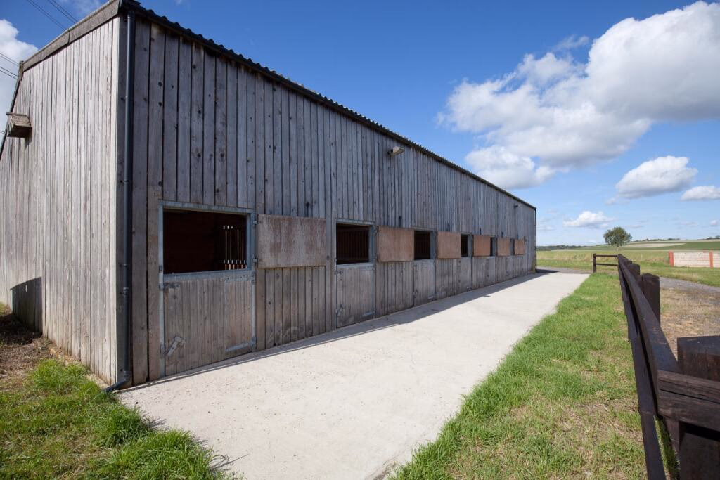 Land for sale - Image 3