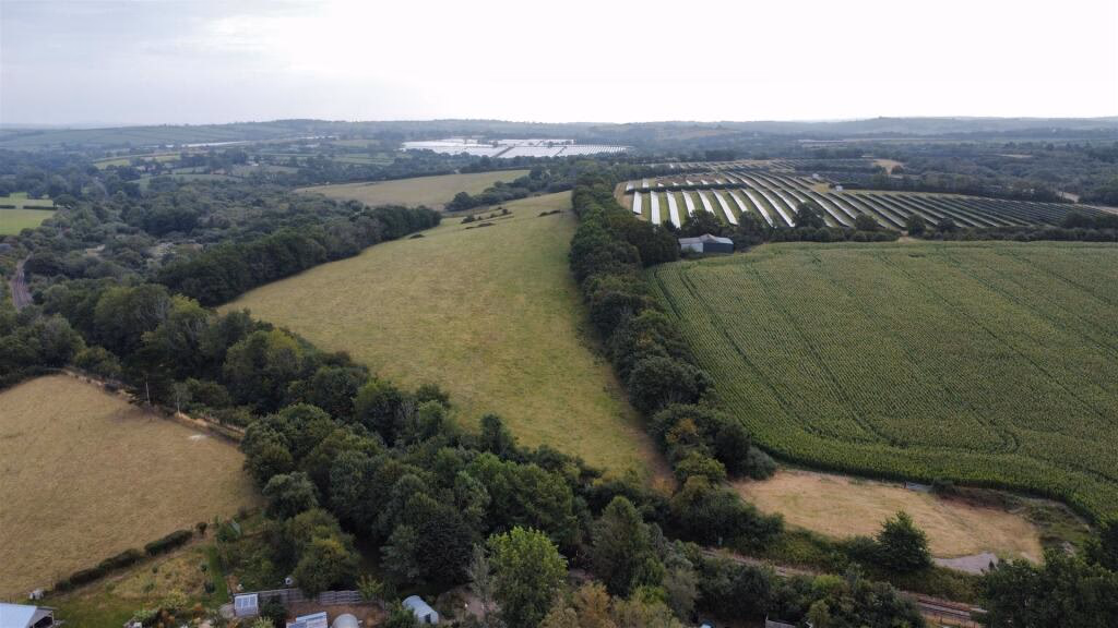 Land for sale - Image 2