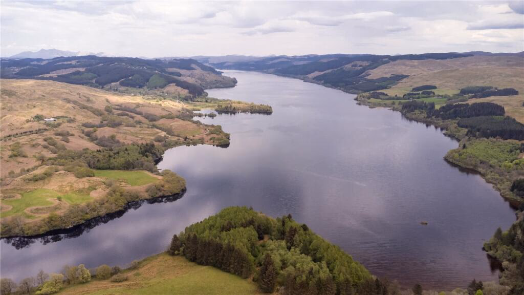 Land for sale - Image 2