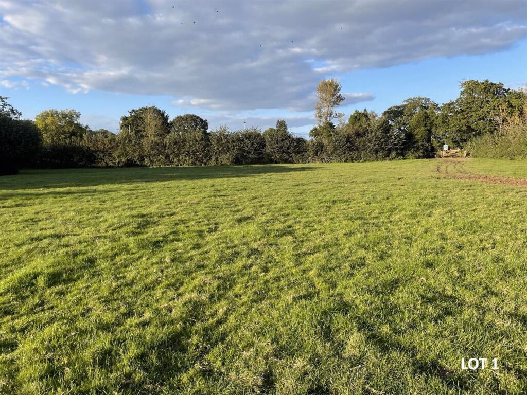 Land for sale - Image 3