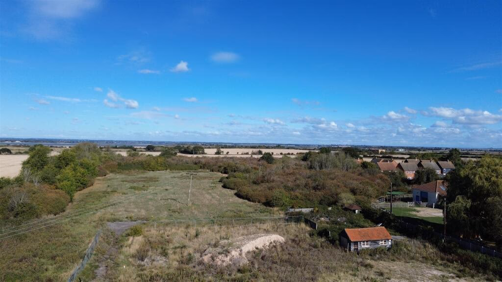 Plot for sale - Image 2