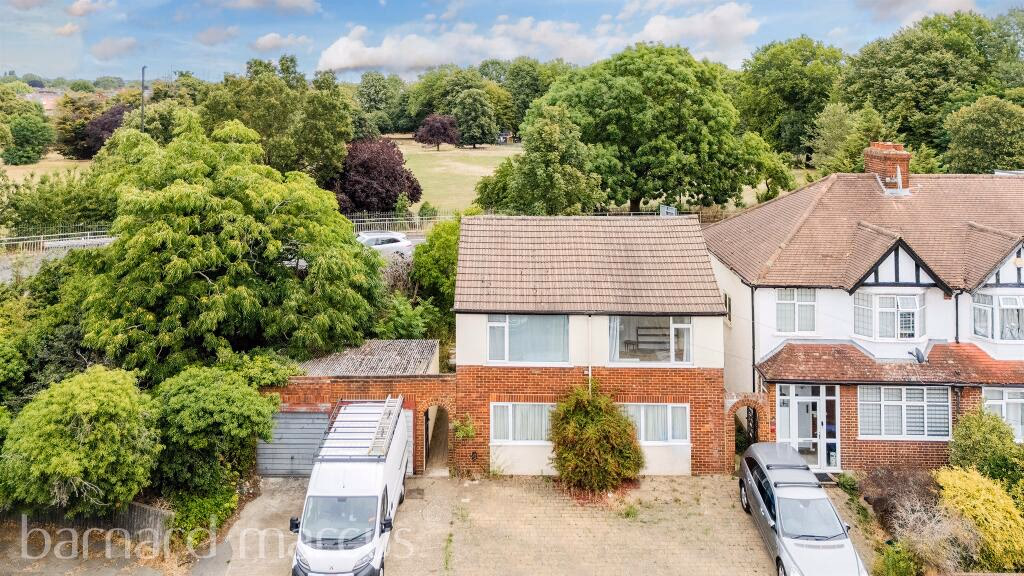 Land for sale - Image 3