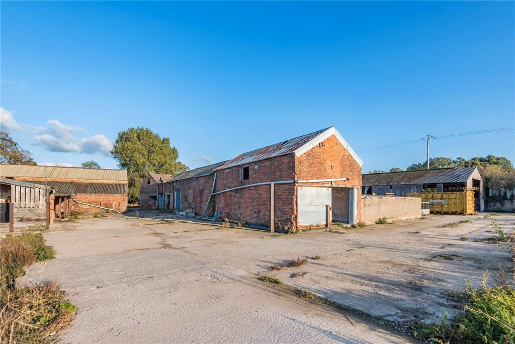 Plot for sale - Image 4