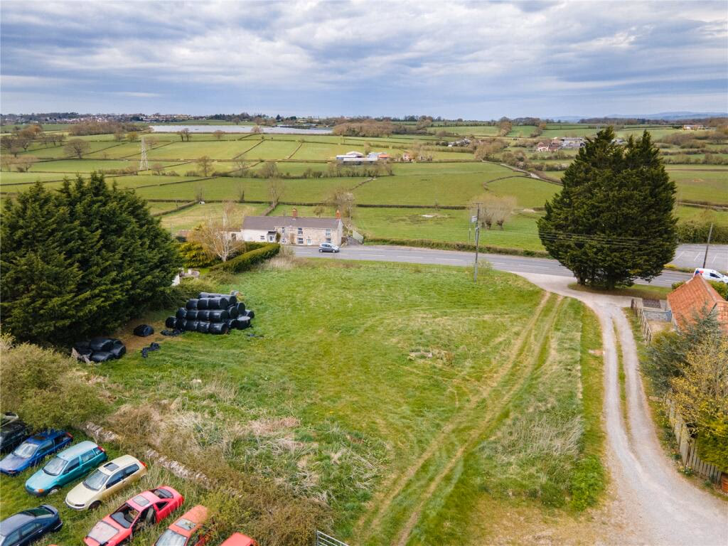 Plot for sale - Image 2