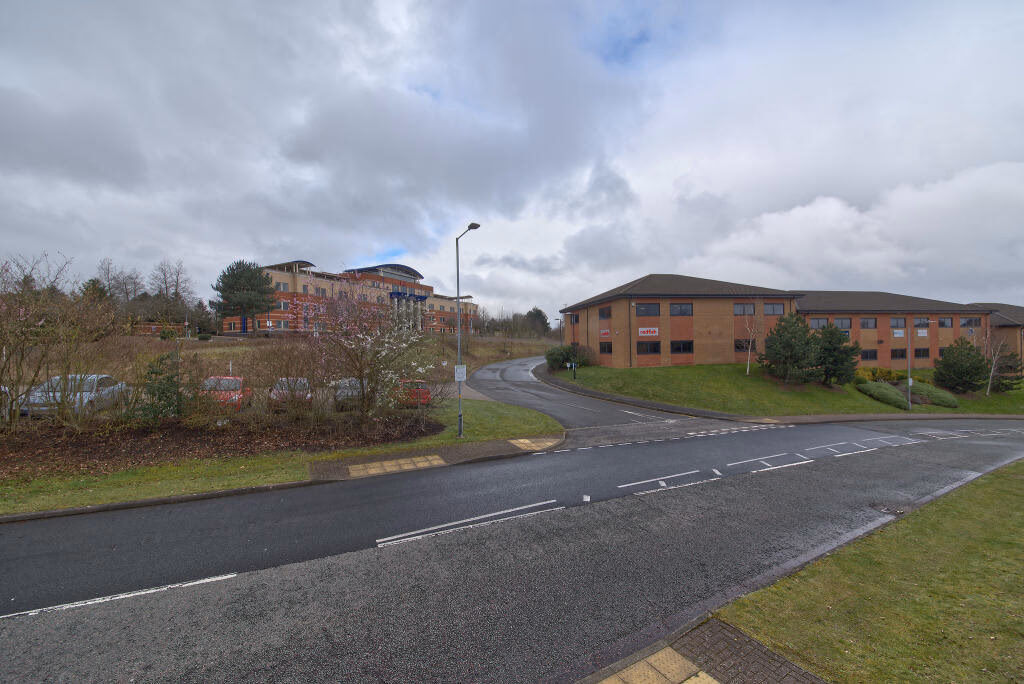 Land for sale - Image 4