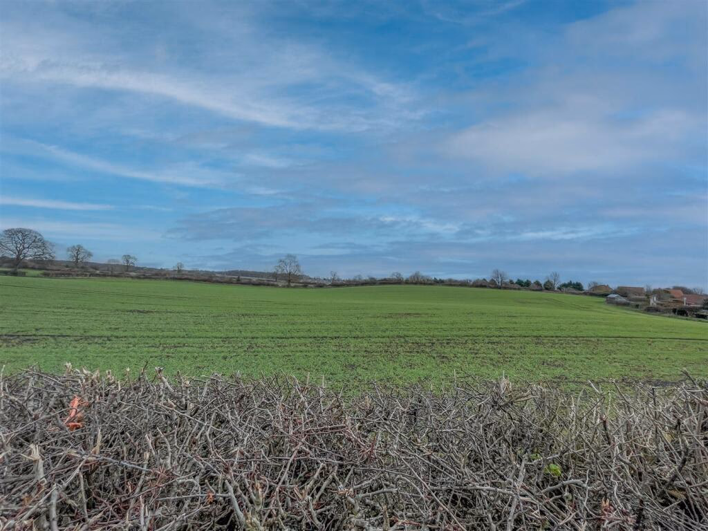Land for sale - Image 4