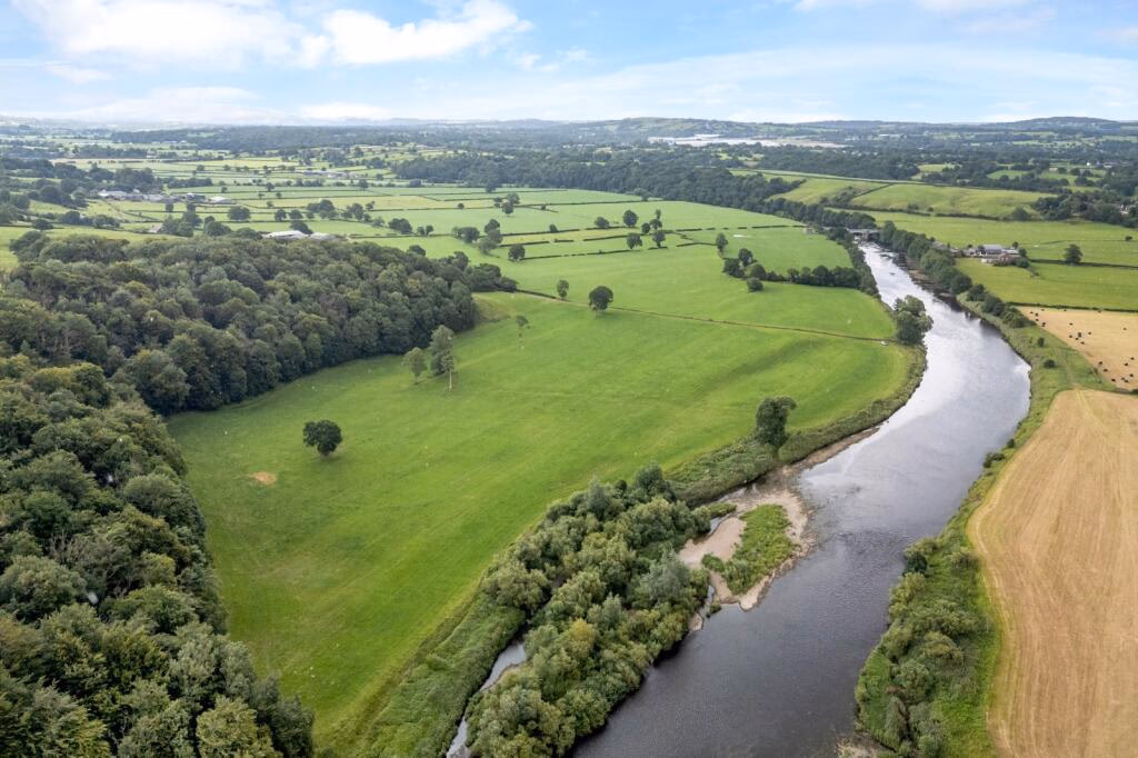 Land for sale - Image 3