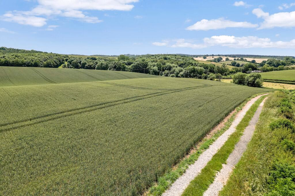 Land for sale - Image 4