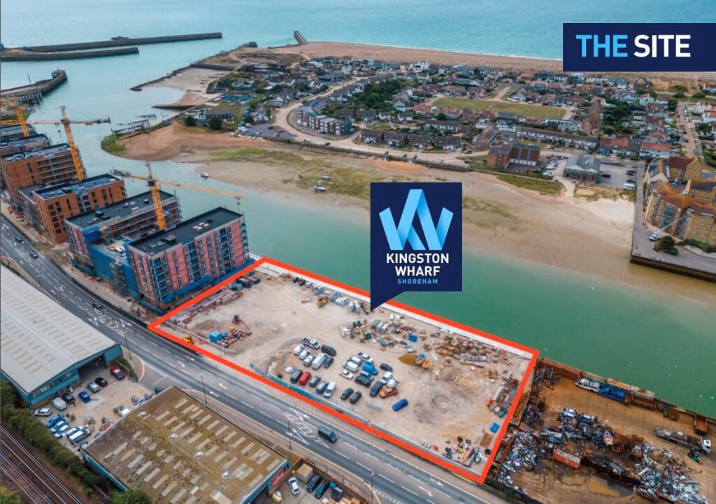 Land for sale - Image 1