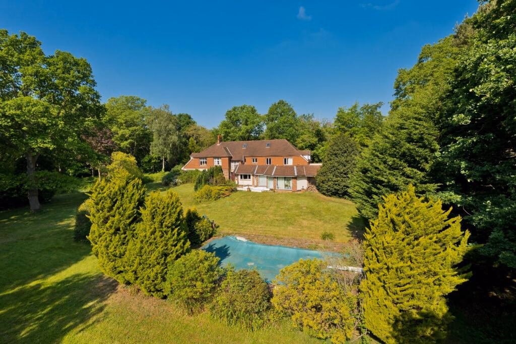 Plot for sale - Image 1