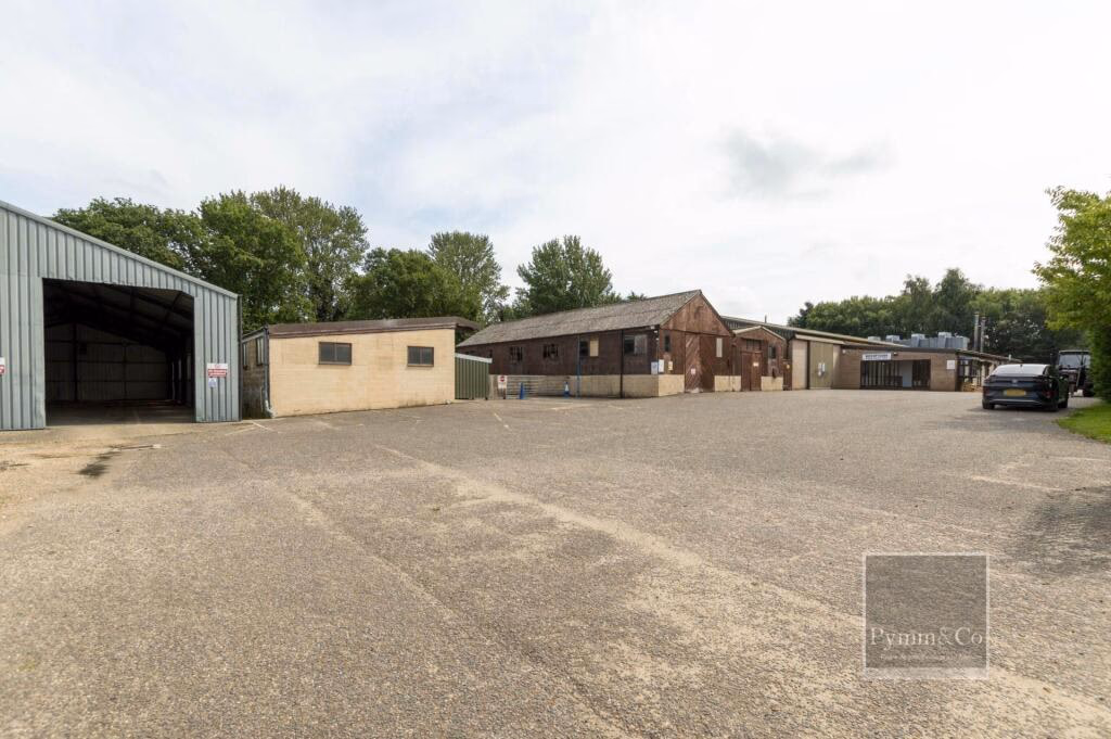 Land for sale - Image 2