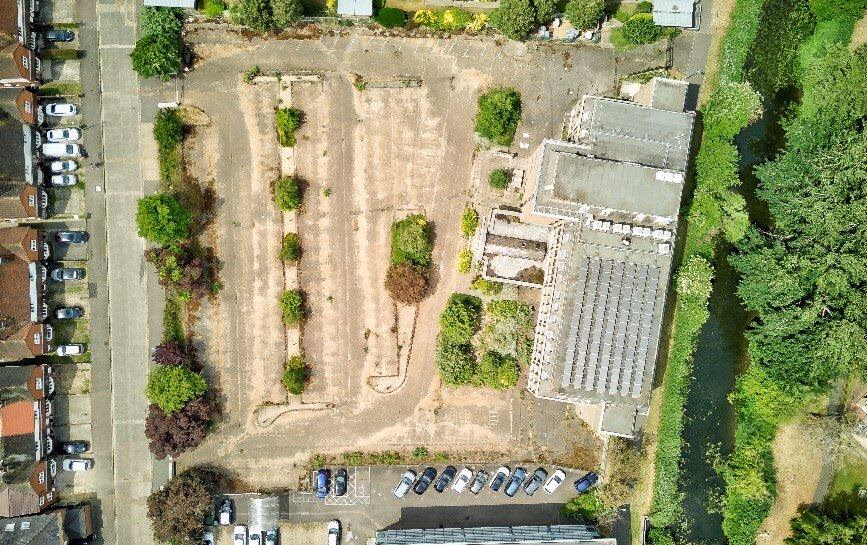 Land for sale - Image 3