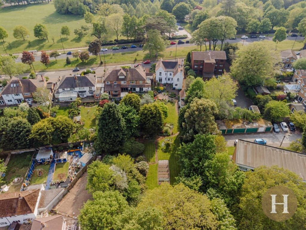 Land for sale - Image 4