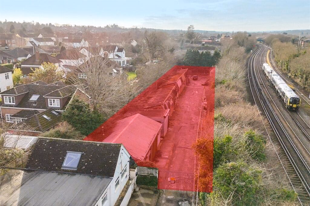 Land for sale - Image 1