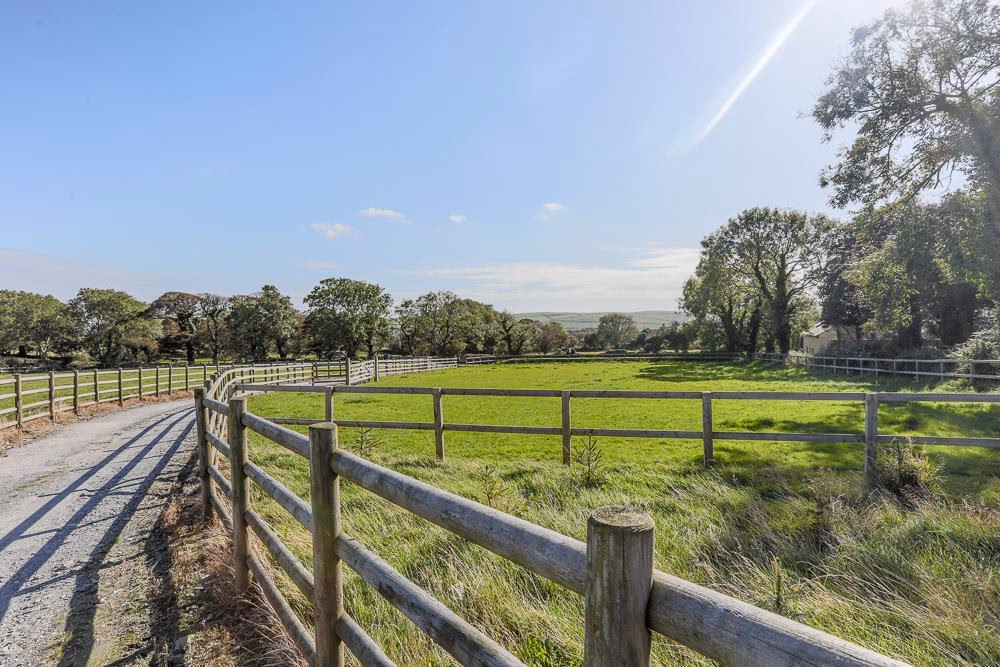 Land for sale - Image 4