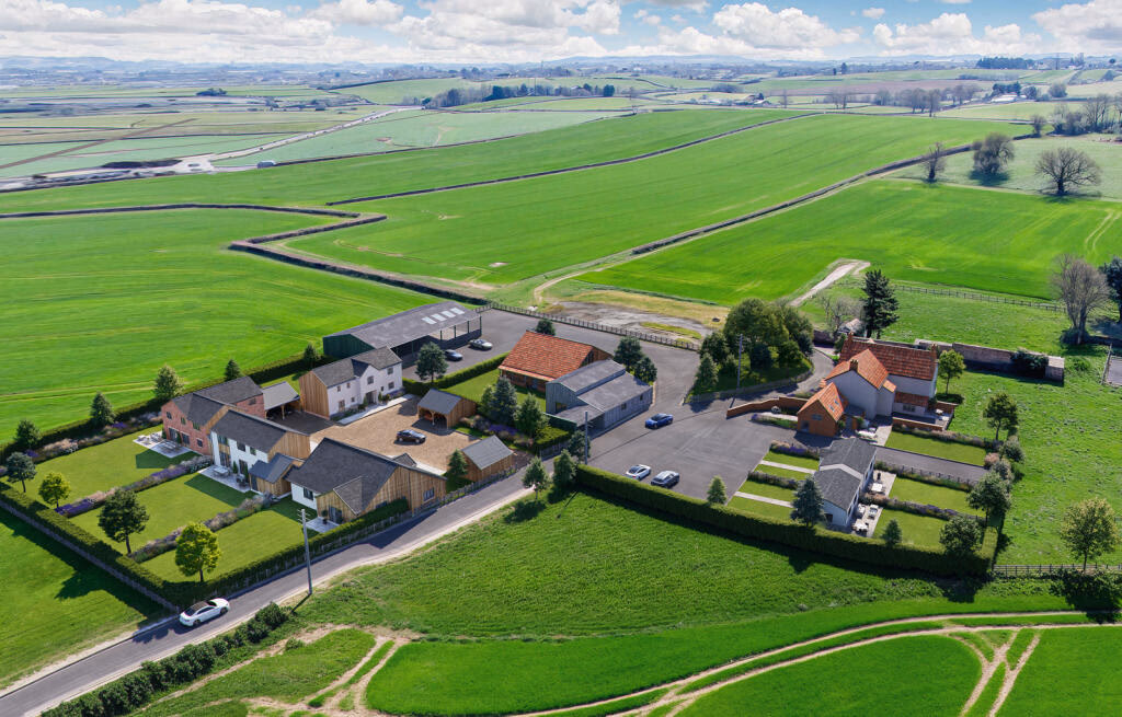 Land for sale - Image 1