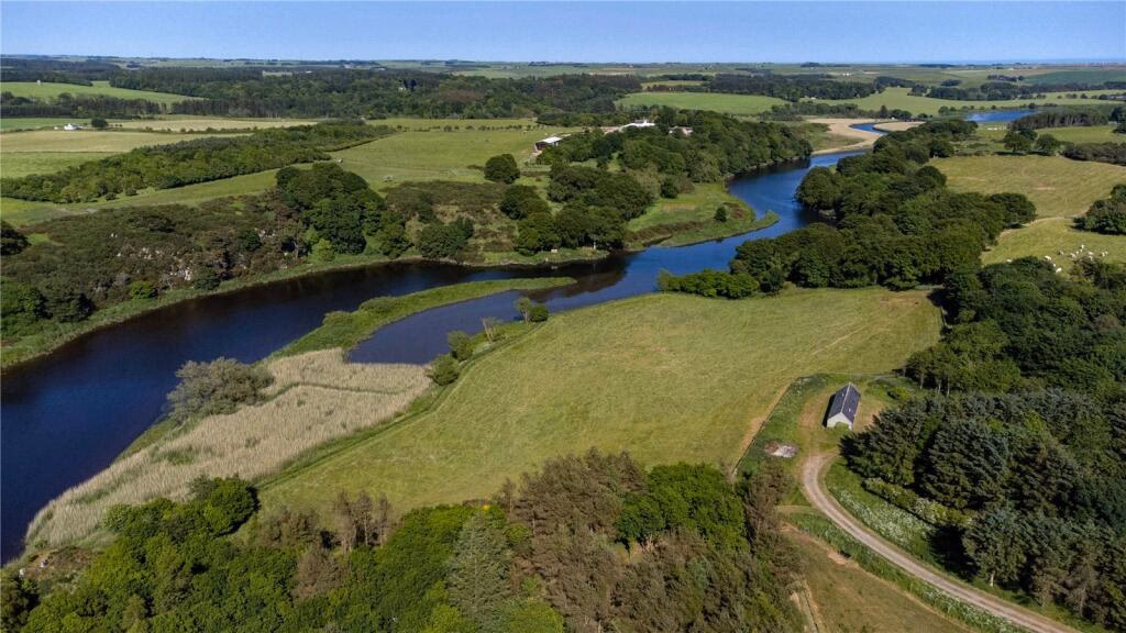 Land for sale - Image 2